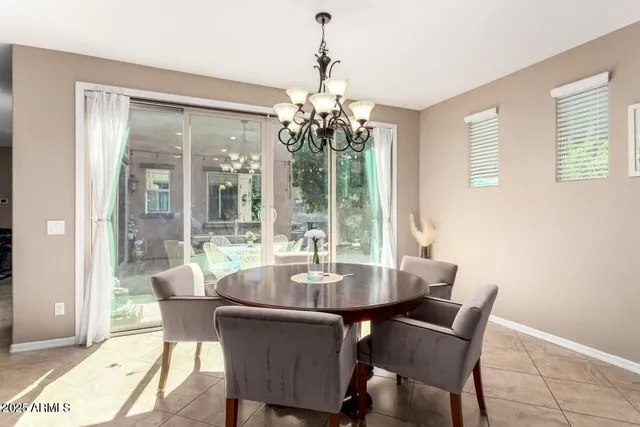 $617,500 | 3843 East Gideon Way, Gilbert, AZ 85296