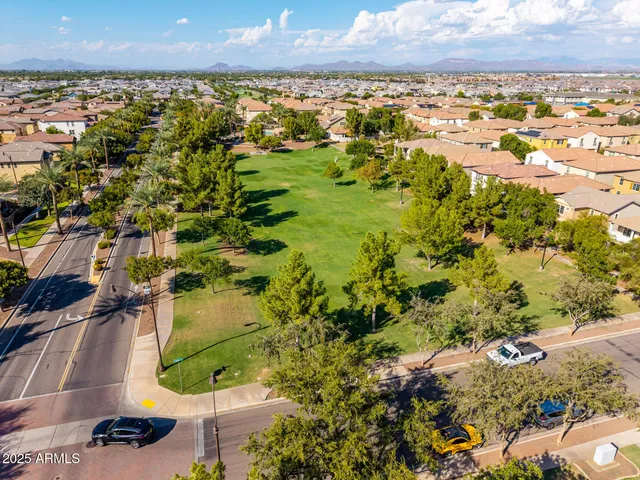 $617,500 | 3843 East Gideon Way, Gilbert, AZ 85296