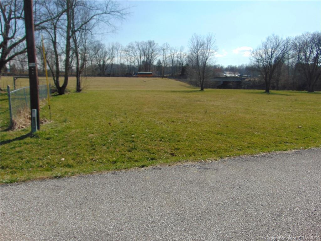 4 Apache Drive, Corydon, IN 47112 Compass