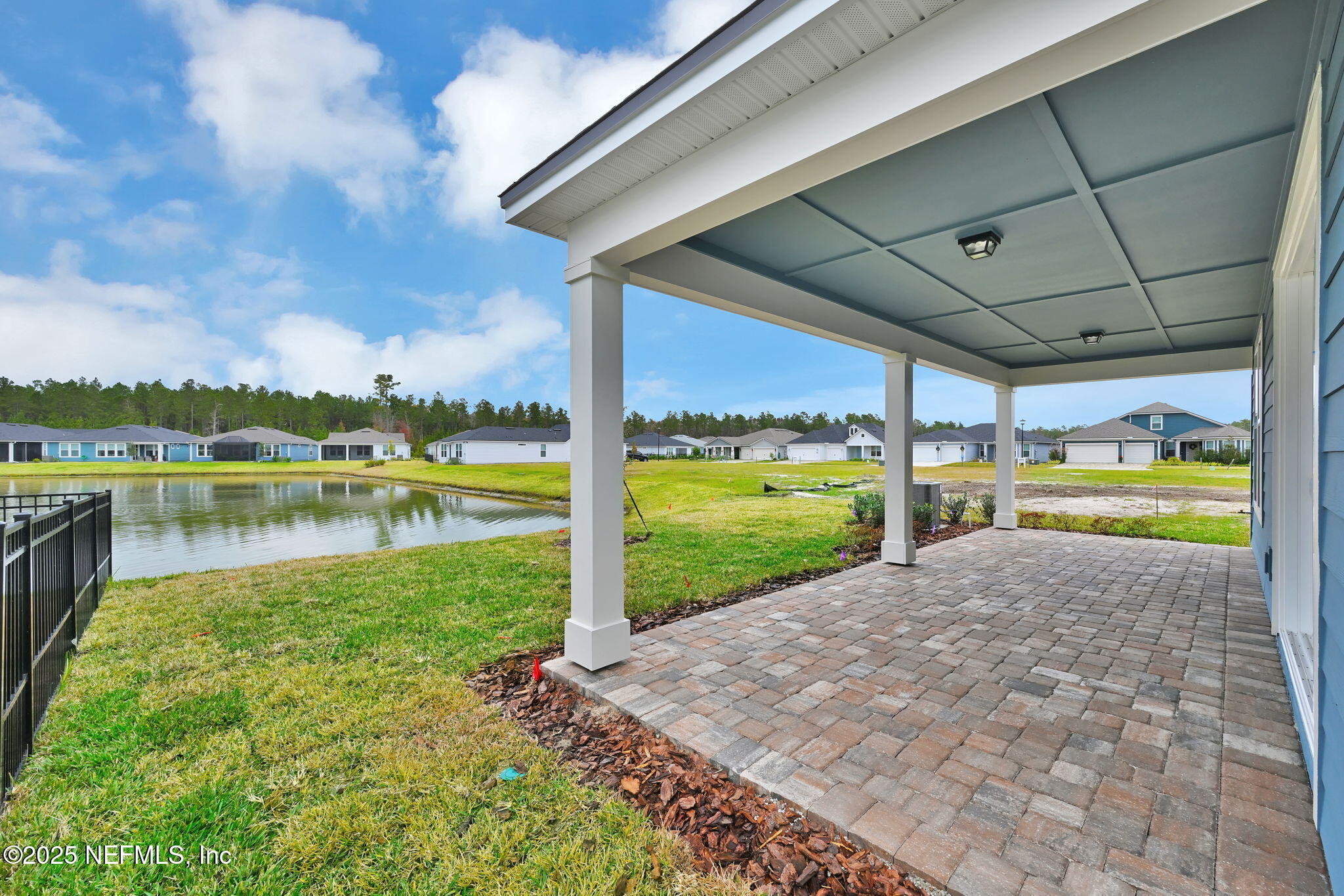 401 Tranquil Trl Circle Yulee, FL 32097 - Photo 22 of 45 Contour Covered Lanai