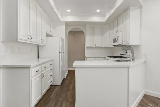 $697,000 | 3325 Genoa Way, Unit 110, Oceanside, CA 92056