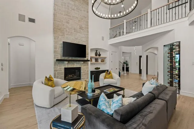 $3,500,000 | 320 West Highland Street, Southlake, TX 76092