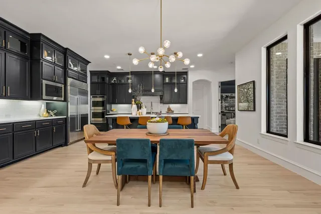 $3,500,000 | 320 West Highland Street, Southlake, TX 76092