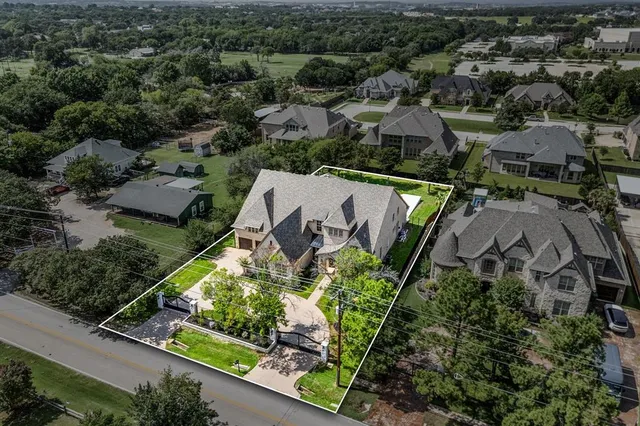 $3,500,000 | 320 West Highland Street, Southlake, TX 76092