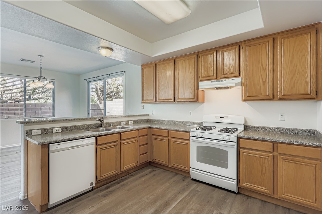 63 Puerto Azul Trail Henderson, NV 89074 - Photo 10 of 28