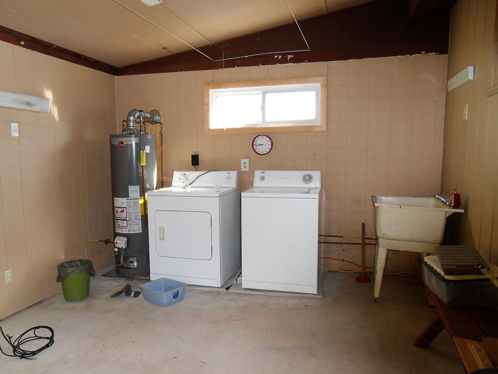 27 Richie Road Douglas, MA 01516 - Photo 15 of 19 Gallery Image 15