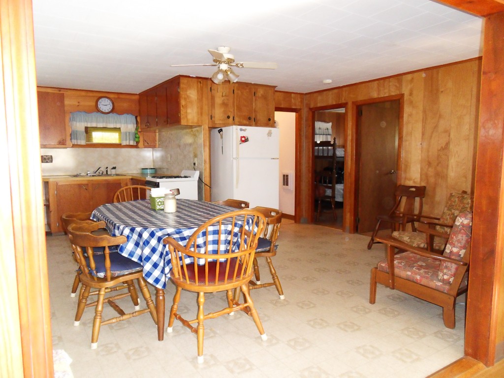 27 Richie Road Douglas, MA 01516 - Photo 4 of 19 Gallery Image 4