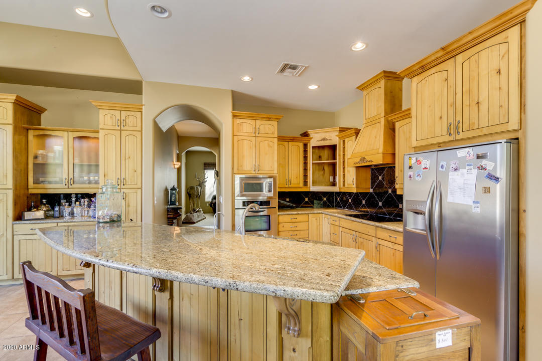 3306 West Cloud Road Phoenix, AZ 85086 - Photo 22 of 61 22-Cloud