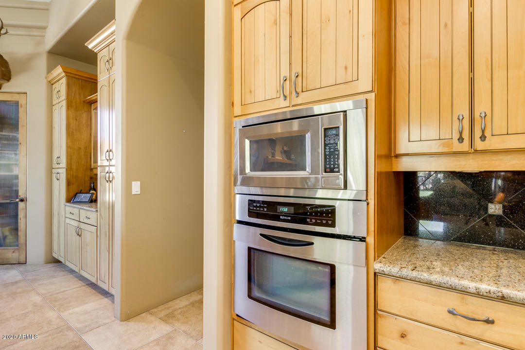 3306 West Cloud Road Phoenix, AZ 85086 - Photo 24 of 61 24-Cloud