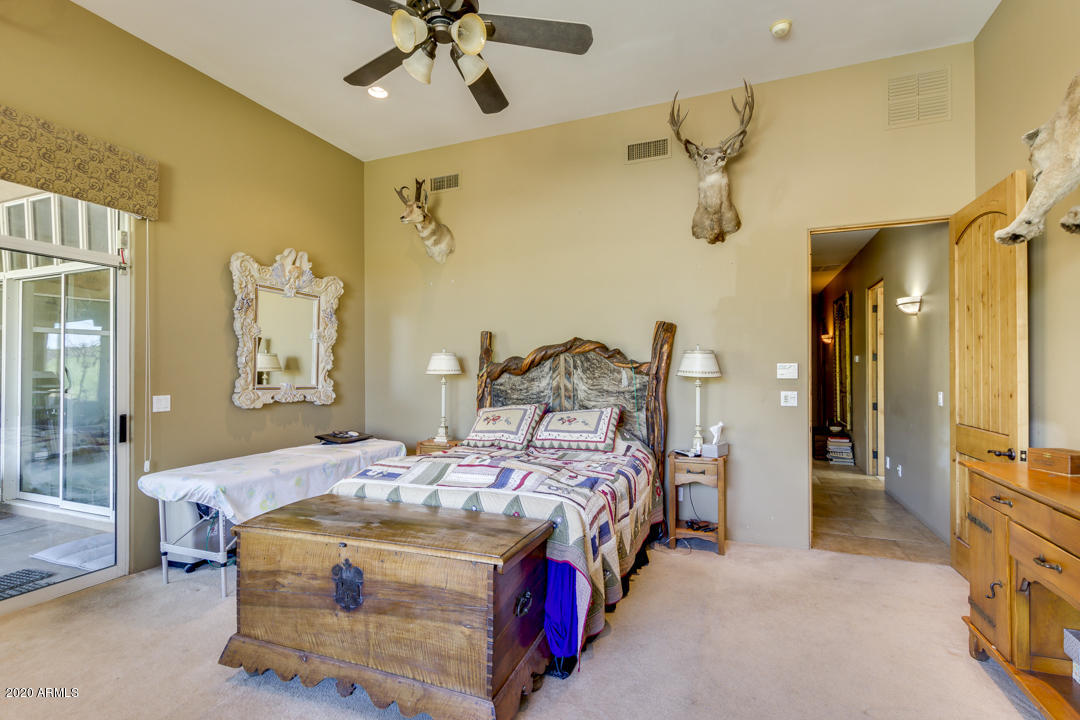 3306 West Cloud Road Phoenix, AZ 85086 - Photo 32 of 61 32-Cloud