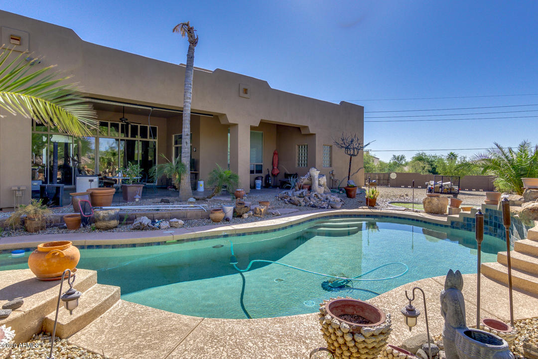 3306 West Cloud Road Phoenix, AZ 85086 - Photo 51 of 61 51-Cloud