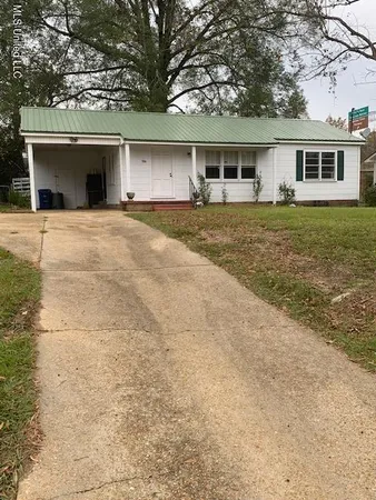 $117,500 | 106 Laurel Avenue, Natchez, MS 39120