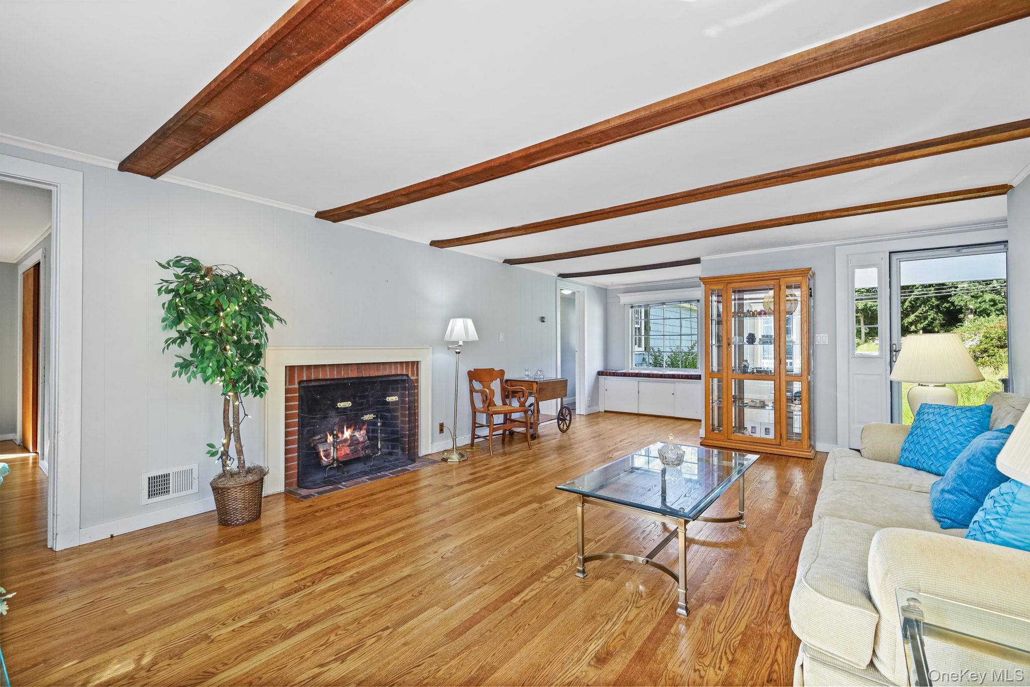 267 Salem Road Pound Ridge, NY 10576 - Photo 9 of 43 Gallery Image 9