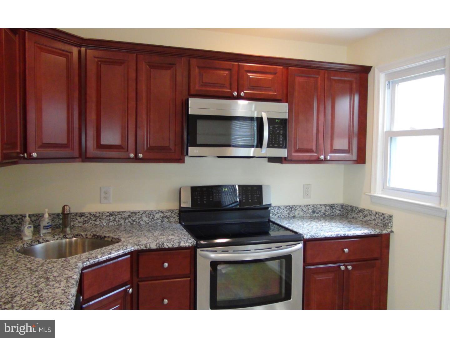 1501 Steel Road Havertown, PA 19083 - Photo 9 of 21