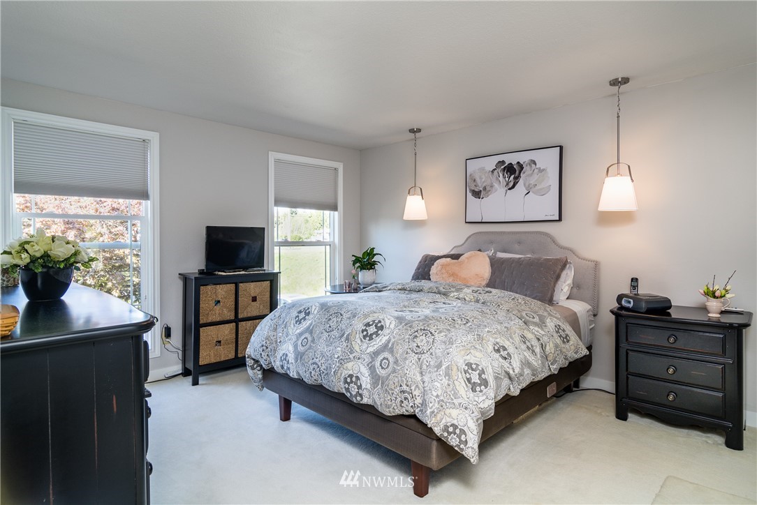 738 Caspers Street Edmonds, WA 98020 - Photo 11 of 27 Gallery Image 11