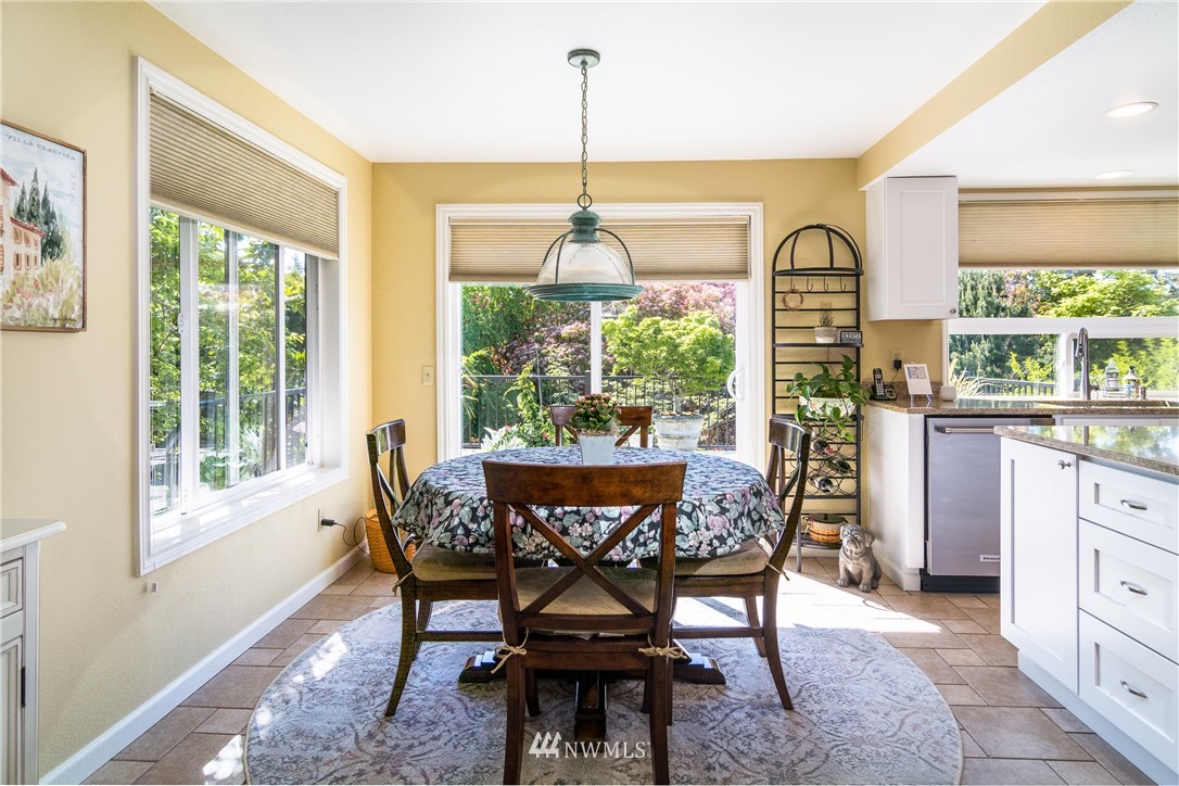 738 Caspers Street Edmonds, WA 98020 - Photo 8 of 27 Gallery Image 8