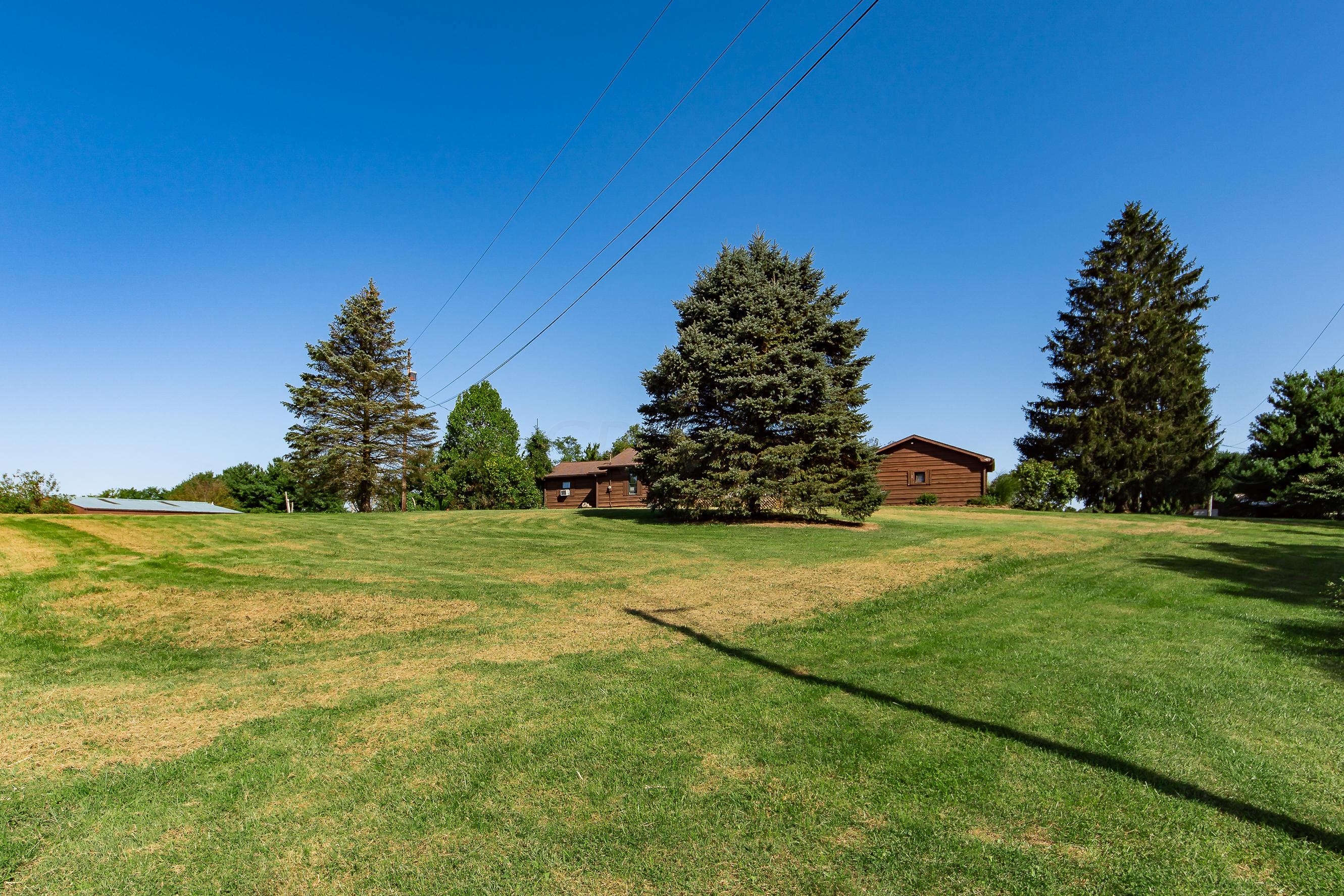 7470 Ridge Road Zanesville, OH 43701 - Photo 29 of 38