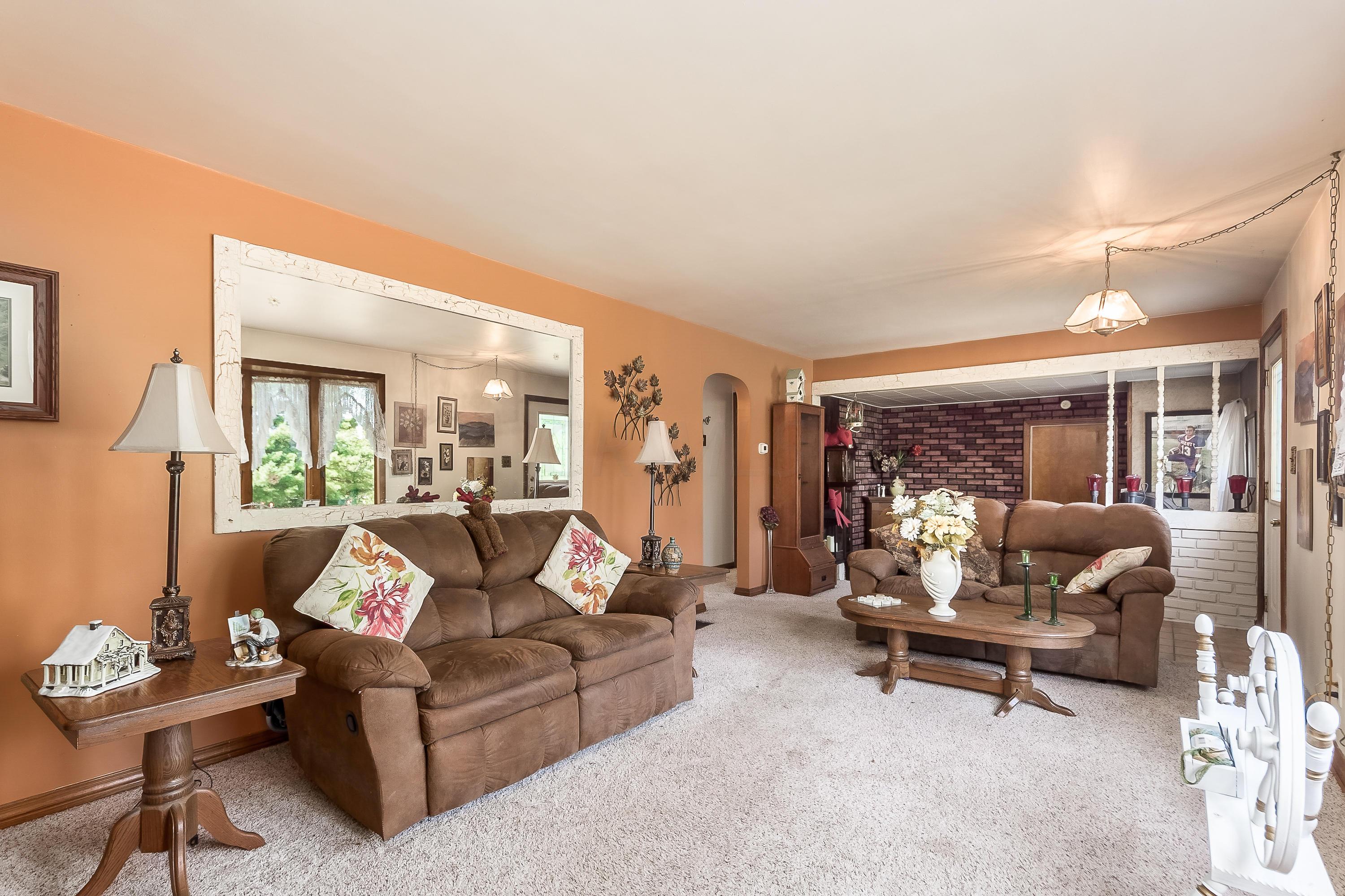 7470 Ridge Road Zanesville, OH 43701 - Photo 8 of 38