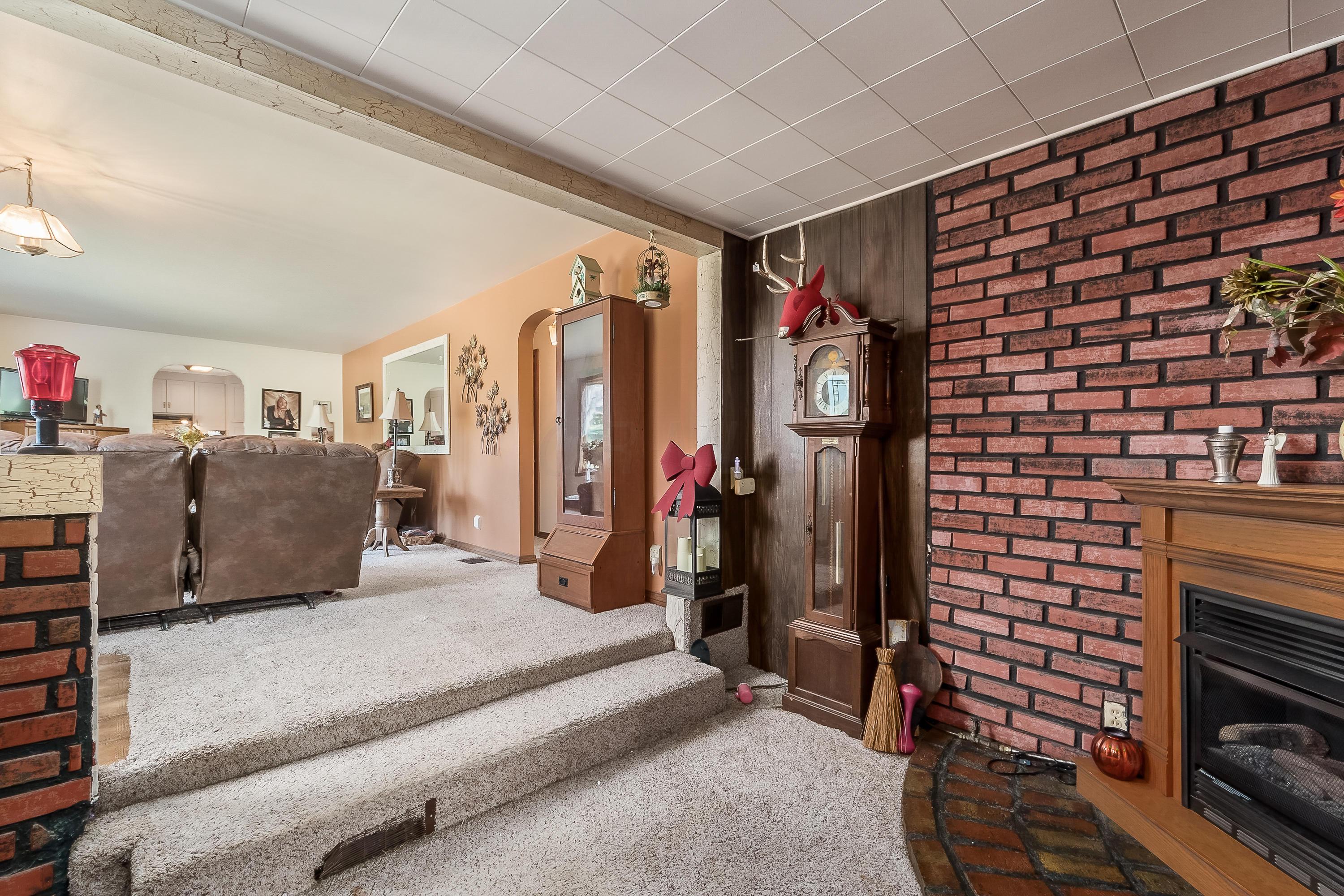 7470 Ridge Road Zanesville, OH 43701 - Photo 10 of 38
