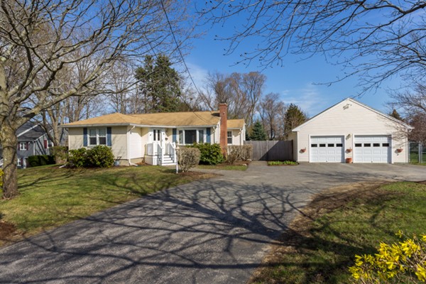 5 Graymore Road Waltham, MA 02451 - Photo 1 of 27 Gallery Image 1