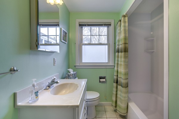 5 Graymore Road Waltham, MA 02451 - Photo 16 of 27 Gallery Image 16