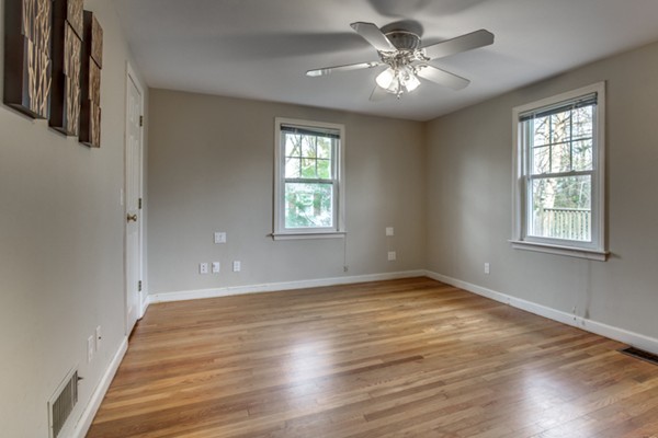 5 Graymore Road Waltham, MA 02451 - Photo 17 of 27 Gallery Image 17
