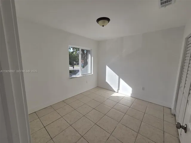 $3,100 | 3940 Northwest 76th Terrace, Unit 3940, Davie, FL 33024