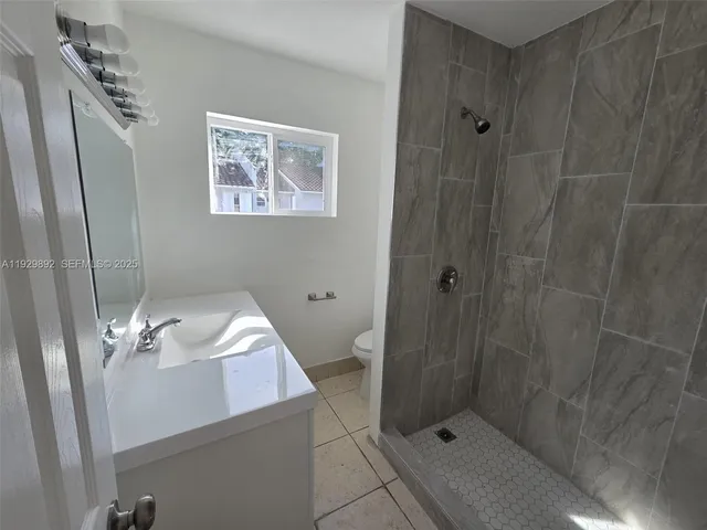 $3,100 | 3940 Northwest 76th Terrace, Unit 3940, Davie, FL 33024