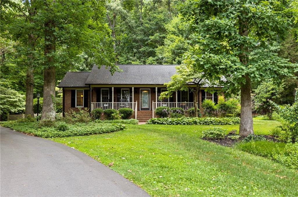 2902 Lake Ridge Lane Mebane, NC 27302 - Photo 1 of 33 Gallery Image 1