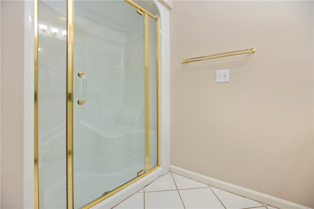2902 Lake Ridge Lane Mebane, NC 27302 - Photo 17 of 33 Gallery Image 17