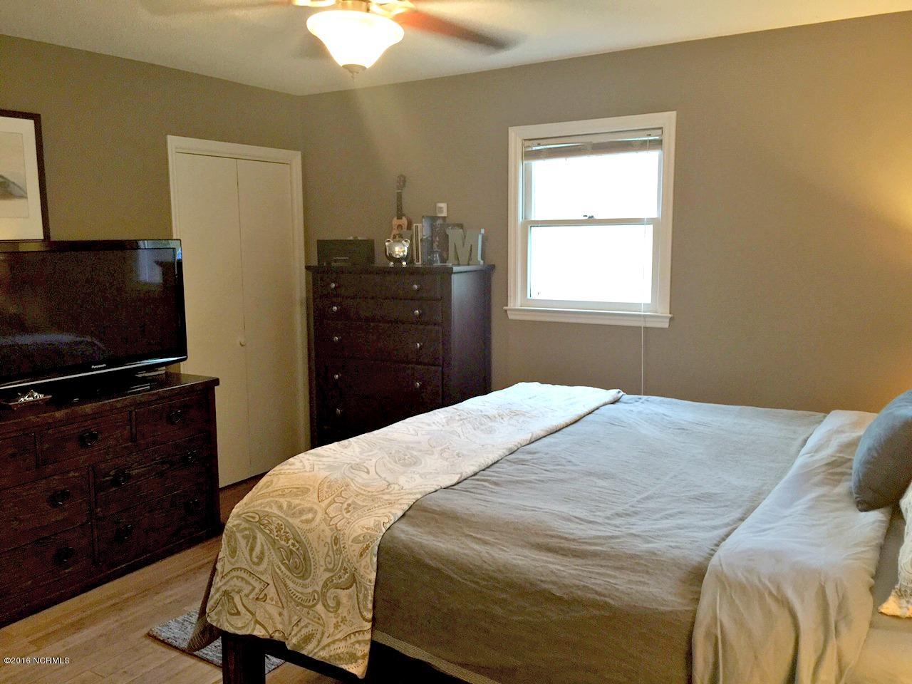 4838 Berkley Drive Wilmington, NC 28405 - Photo 11 of 15 master3