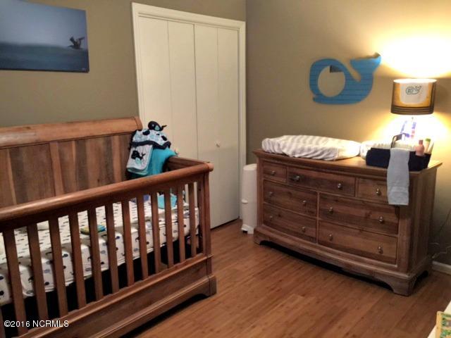 4838 Berkley Drive Wilmington, NC 28405 - Photo 7 of 15 1st bedroom