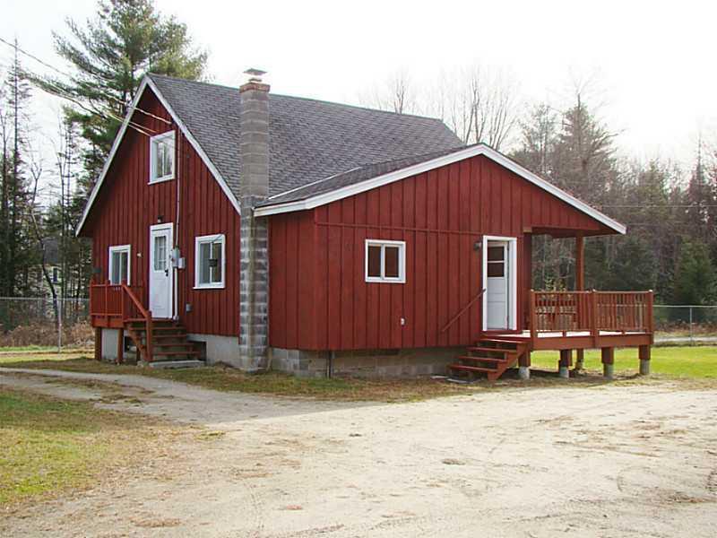 138 Rabbit Road Durham, ME 04222 - Photo 33 of 33 Exterior Front. Side view of the house