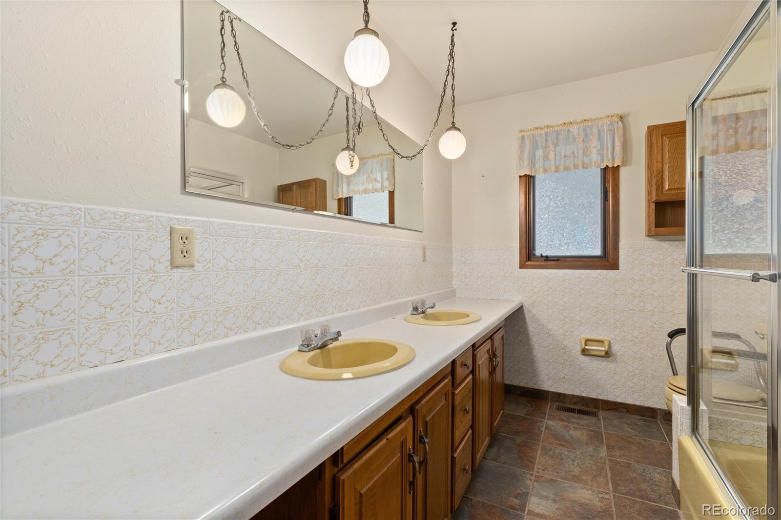 2449 Vista View Road Sedalia, CO 80135 - Photo 15 of 38 Gallery Image 15