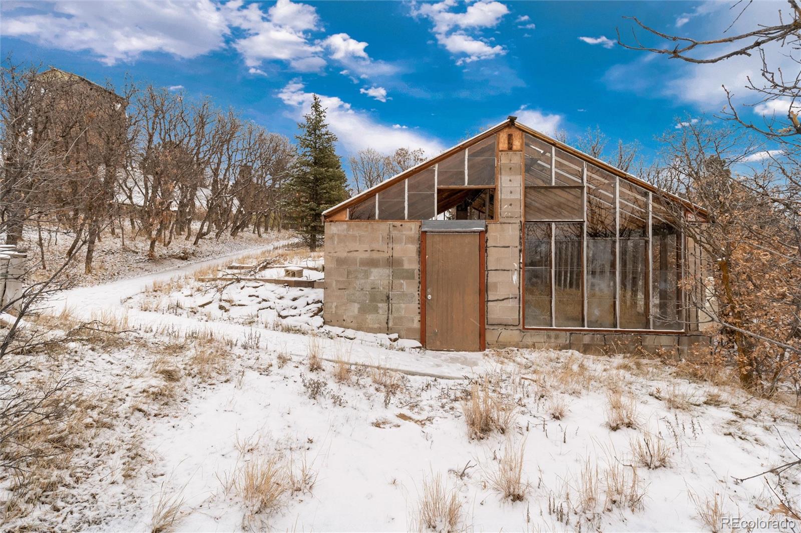 2449 Vista View Road Sedalia, CO 80135 - Photo 31 of 38 Gallery Image 31