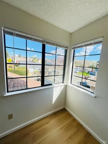 $3,100 | 111 Thresher Drive, Vallejo, CA 94591