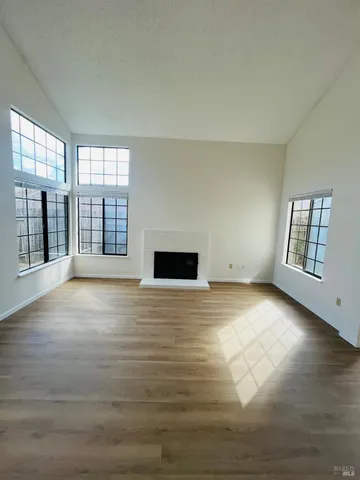 $3,100 | 111 Thresher Drive, Vallejo, CA 94591