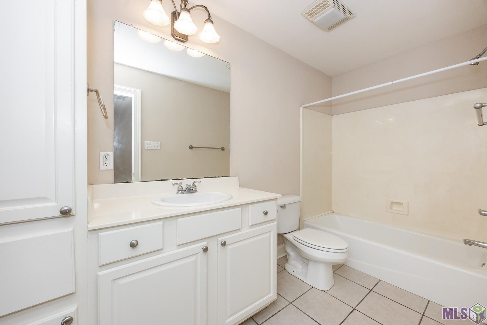 3328 Lake Street, Unit C Baton Rouge, LA 70802 - Photo 18 of 20