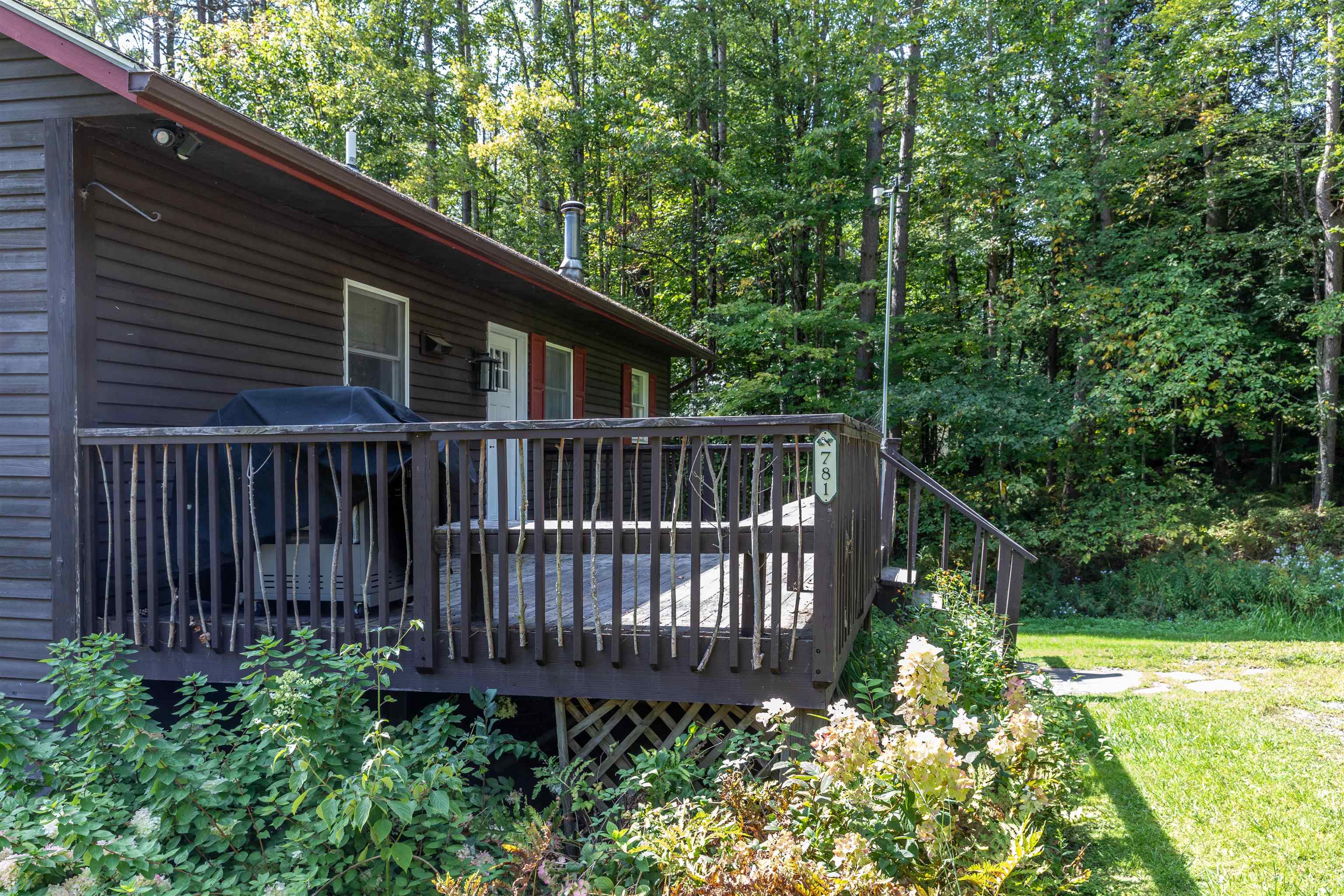 781 Weeks Hill Road Stowe, VT 05672 - Photo 13 of 28 Gallery Image 13