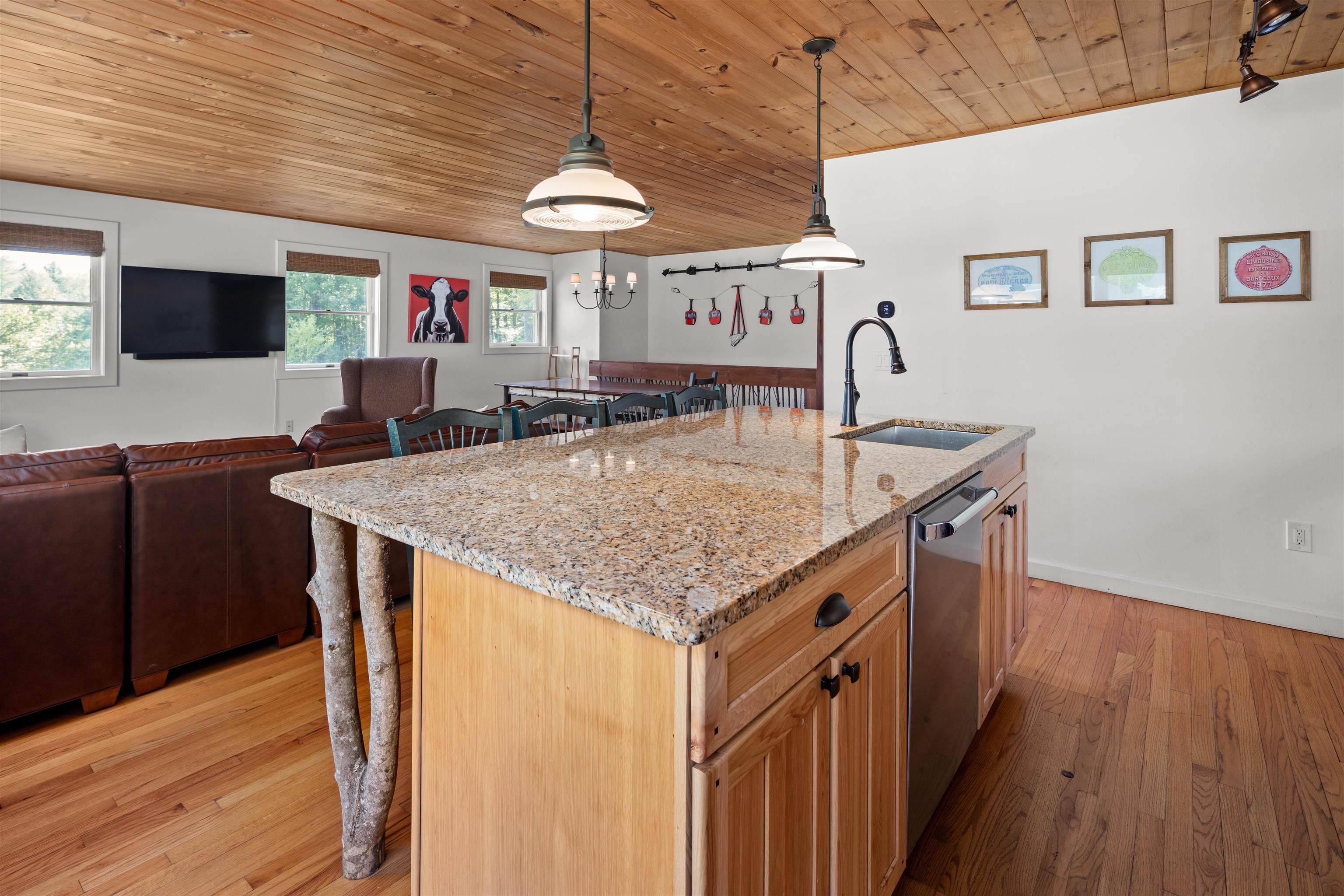 781 Weeks Hill Road Stowe, VT 05672 - Photo 26 of 28 Gallery Image 26