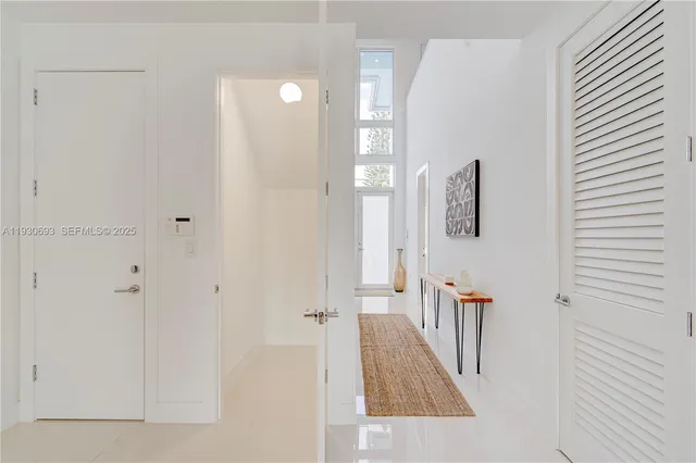 $4,795 | 1805 Northwest 22nd Court, Unit 1805, Miami, FL 33125