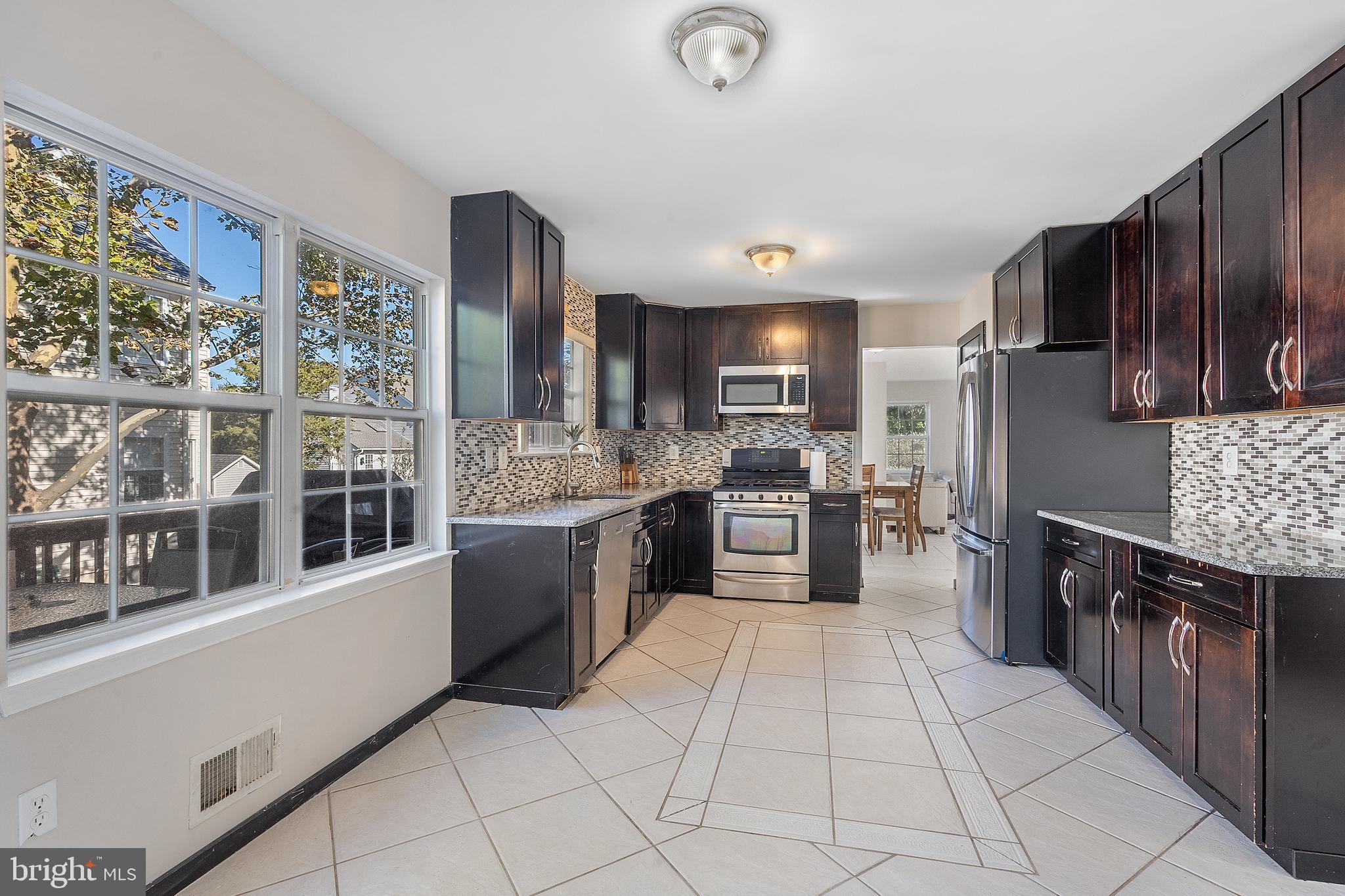 42 Nostrand Road Hillsborough, NJ 08844 - Photo 20 of 43