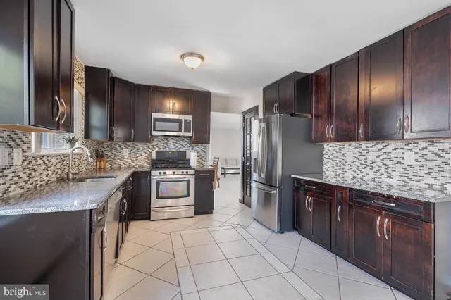 $739,900 | 42 Nostrand Road, Hillsborough, NJ 08844