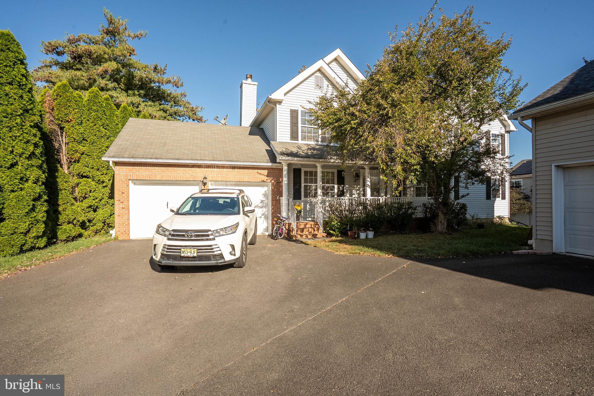 42 Nostrand Road Hillsborough, NJ 08844 - Photo 3 of 43