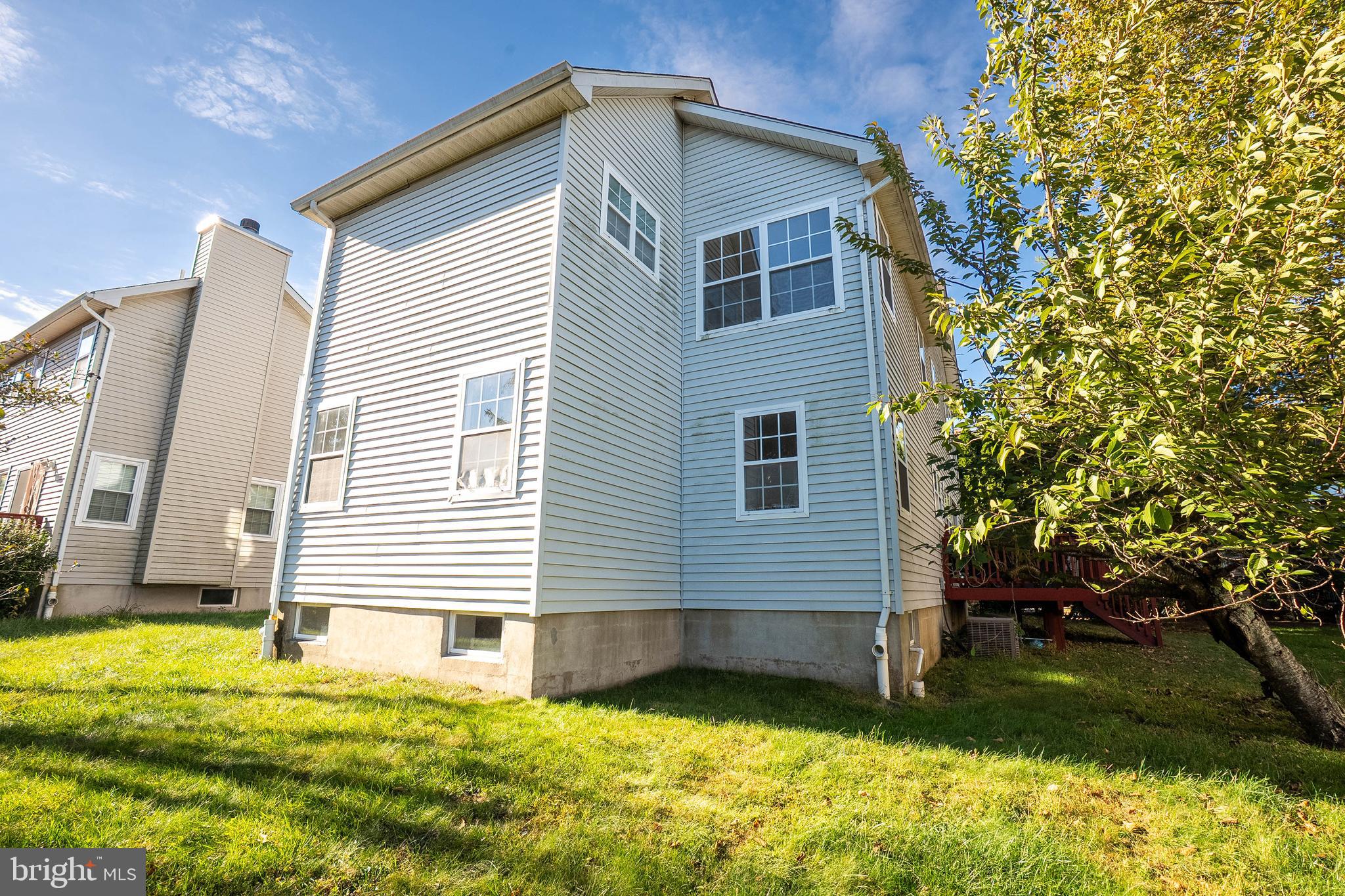 42 Nostrand Road Hillsborough, NJ 08844 - Photo 7 of 43