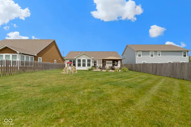 $320,000 | 9101 Gordimer Circle, Indianapolis, IN 46239