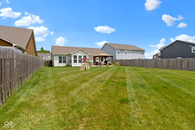 $320,000 | 9101 Gordimer Circle, Indianapolis, IN 46239