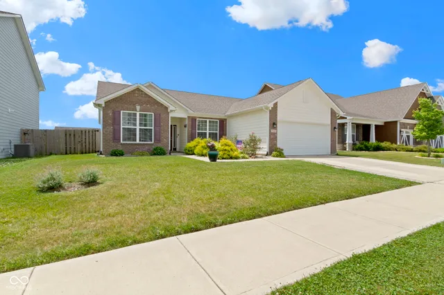 $320,000 | 9101 Gordimer Circle, Indianapolis, IN 46239