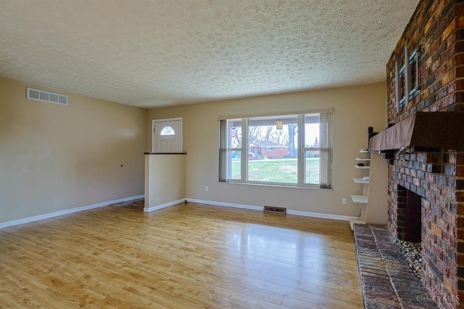 7650 Dog Trot Road Cincinnati, OH 45248 - Photo 7 of 42