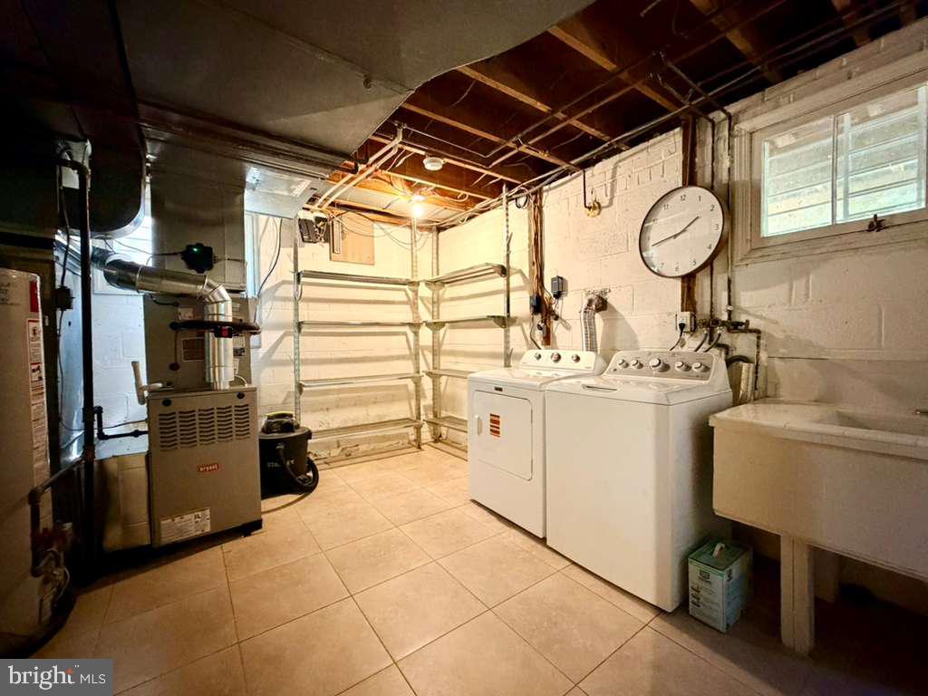 5015 Fulton Street Northwest Washington, DC 20016 - Photo 26 of 32 Laundry lower level